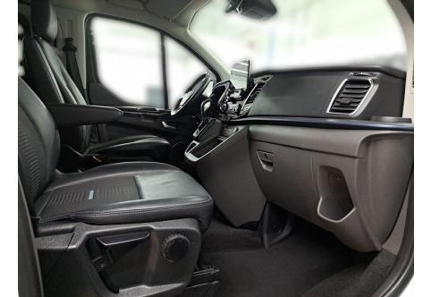 Ford Tourneo Custom #24
