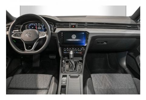 VW Passat #13