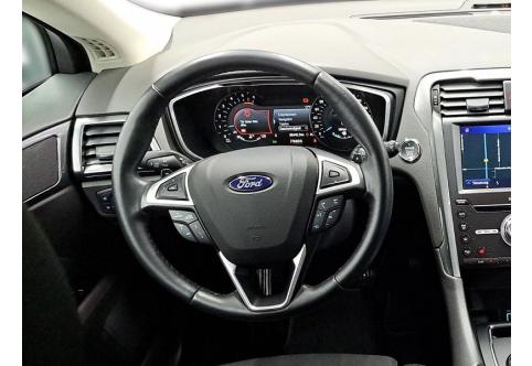 Ford Mondeo #8