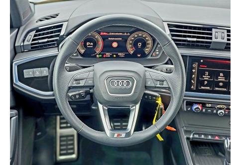 Audi Q3 #9