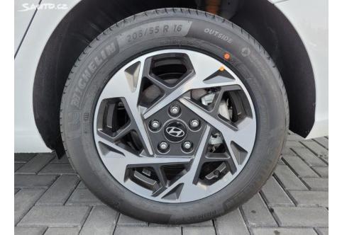 Hyundai I30 #10