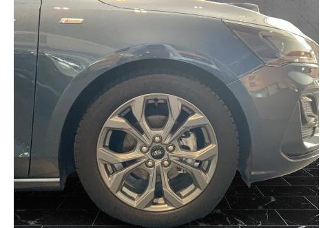 Ford Focus #17