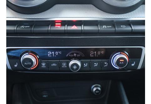 Audi Q2 #12