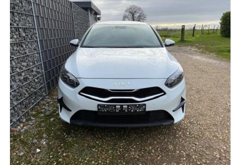 KIA cee'd #1