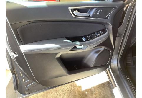 Ford Galaxy #13