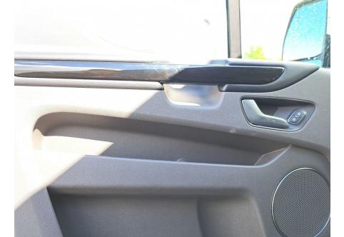 Ford Tourneo Custom #8