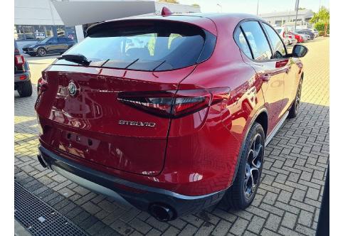 Alfa Romeo Stelvio #7