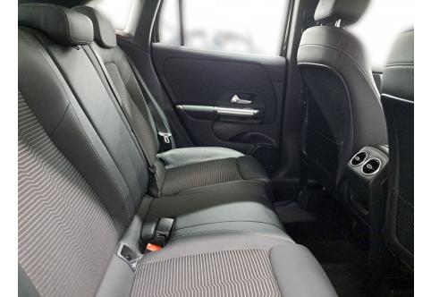 Mercedes-Benz GLA-Klasse #24