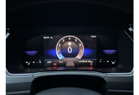 VW Touran #16
