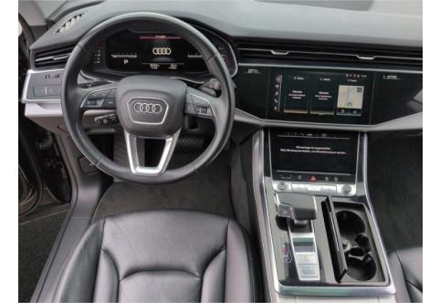 Audi Q8 #6