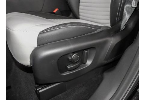 Land Rover Discovery #16