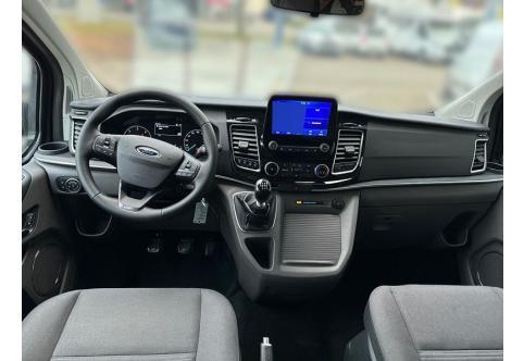 Ford Tourneo Custom #9