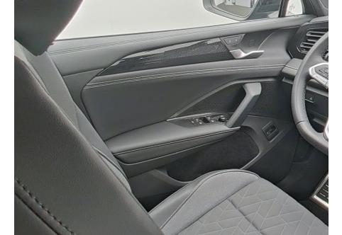 VW Tiguan #11