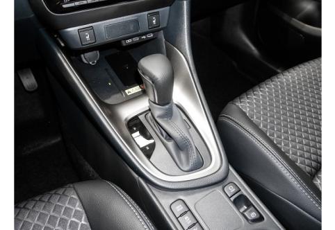 Mazda Mazda2 #12
