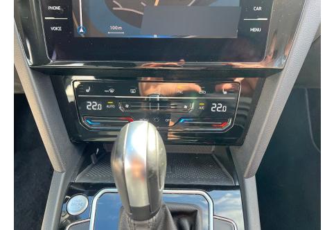 VW Passat #25