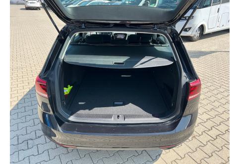 VW Passat #7