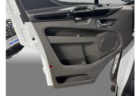 Ford Tourneo Custom #6