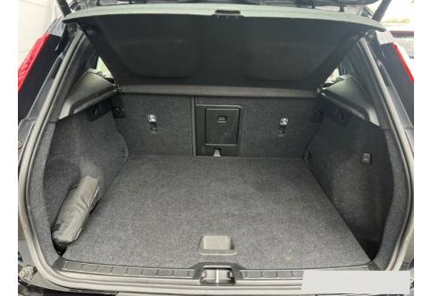 Volvo XC40 #24