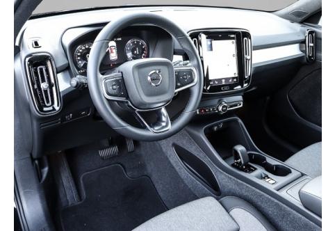Volvo XC40 #3