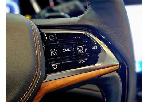 Jeep Grand Cherokee #20