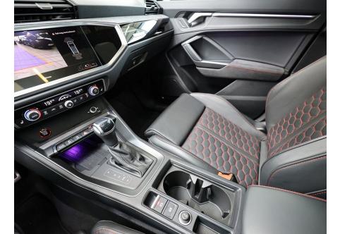 Audi RSQ3 #15