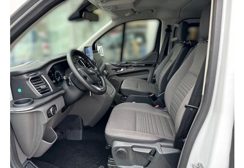 Ford Tourneo Custom #8