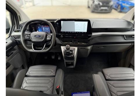 Ford Tourneo Custom #10