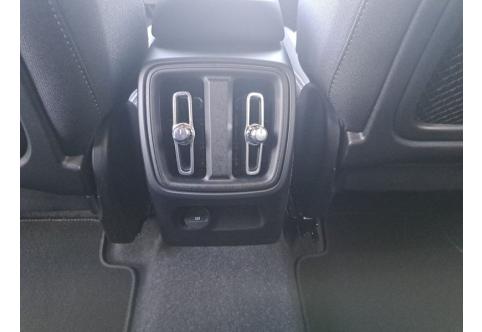 Volvo XC40 #23