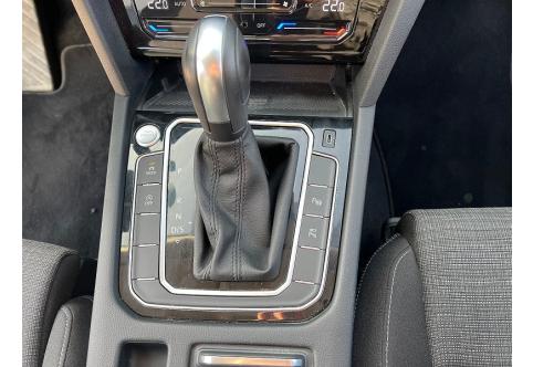 VW Passat #25