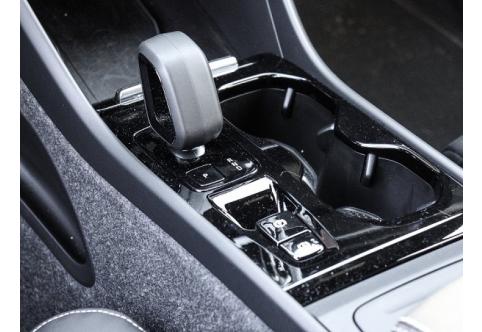 Volvo XC40 #13