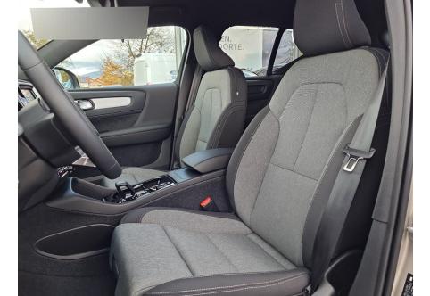 Volvo XC40 #10