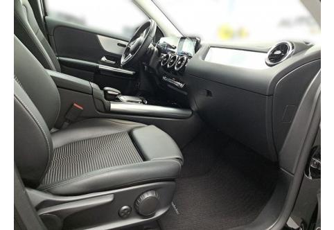 Mercedes-Benz GLA-Klasse #25