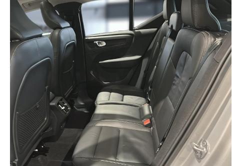 Volvo XC40 #8