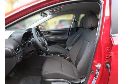 Hyundai i20 #12