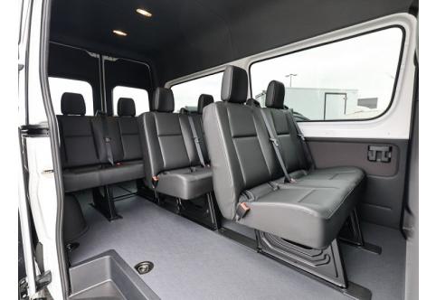 Mercedes-Benz Sprinter #6