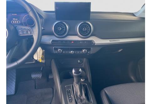 Audi Q2 #12