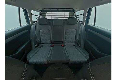 VW Passat #13