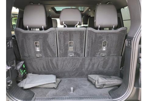 Land Rover Defender #13
