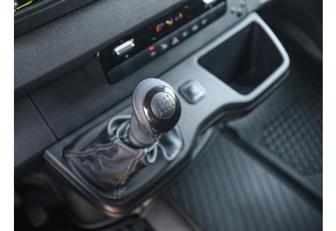 Mercedes-Benz Sprinter #14