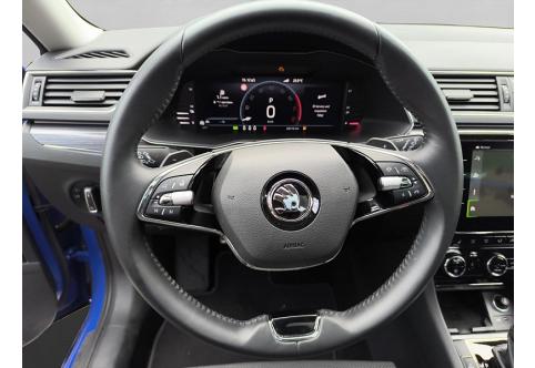Skoda Superb #9