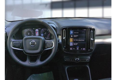 Volvo XC40 #14