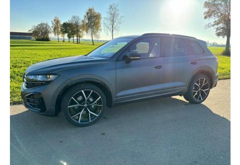 VW Touareg #1