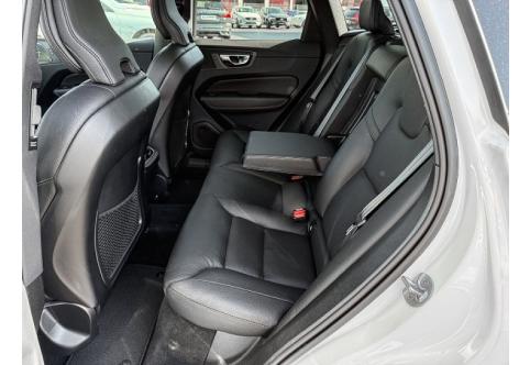 Volvo XC60 #17