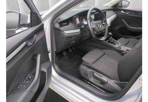 Skoda Octavia #4