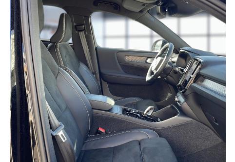 Volvo XC40 #9
