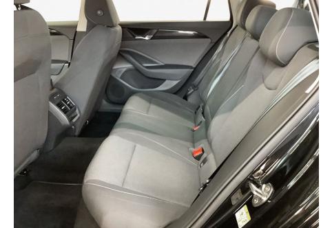 VW Passat #8