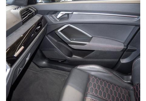 Audi RSQ3 #12