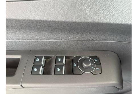 Ford Tourneo Courier #27