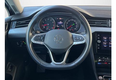 VW Passat #11