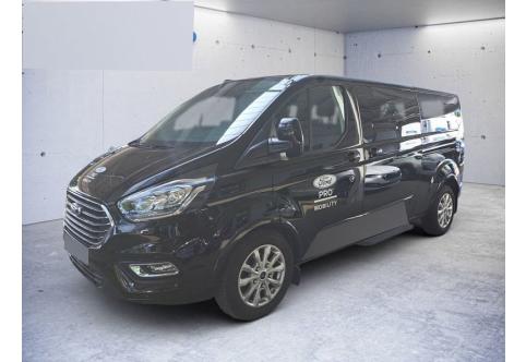 Ford Tourneo Custom #1